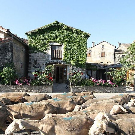 Auberge La Cardabelle 圣莱伊德苏 外观 照片